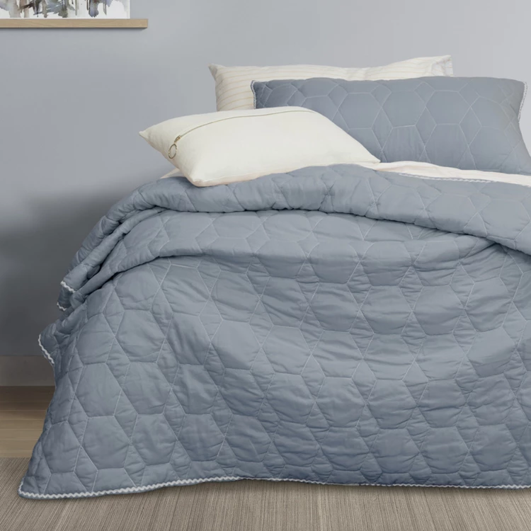 Jelly Bean Kids Bolston Coverlet Set Single/Double Bed Single 3 Jelly Bean Kids Bolston Coverlet Set Single/Double Bed Single