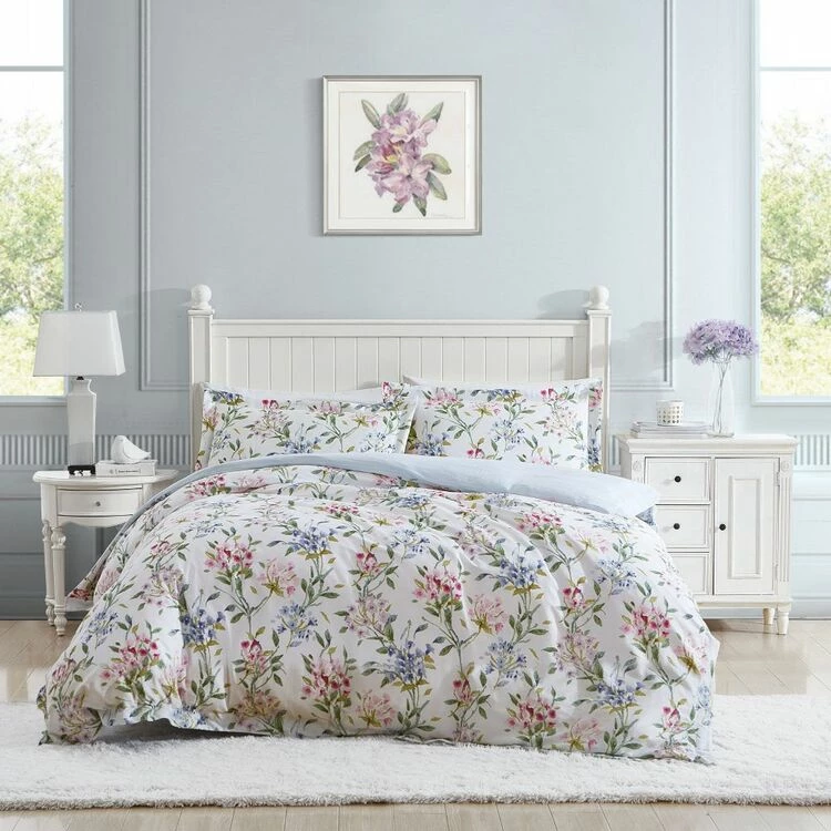Laura Ashley Meadow Breeze 250 Thread Count Cotton Quilt Cover Set King Bed King 3 Laura Ashley Meadow Breeze 250 Thread Count Cotton Quilt Cover Set King Bed King
