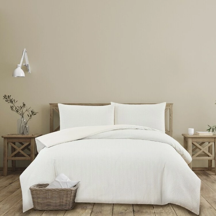 Ardor Alistair Seersucker Quilt Cover Set Queen Bed White Queen 3 Ardor Alistair Seersucker Quilt Cover Set Queen Bed White Queen