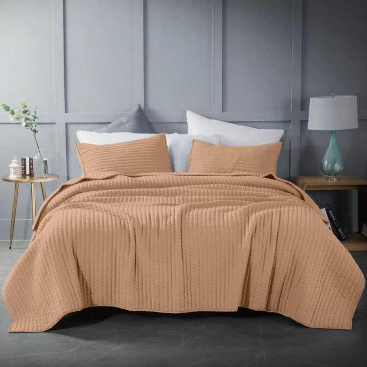 Odyssey Living Shoal Bay 3 Piece Comforter Set King Bed Honey King 3 Odyssey Living Shoal Bay 3 Piece Comforter Set King Bed Honey King