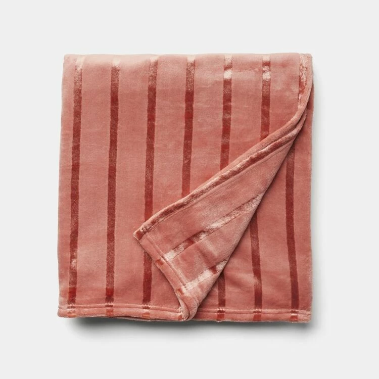 Soren New Lola Flannel Throw 130x170cm Blush 4 Soren New Lola Flannel Throw 130x170cm Blush - Image 2