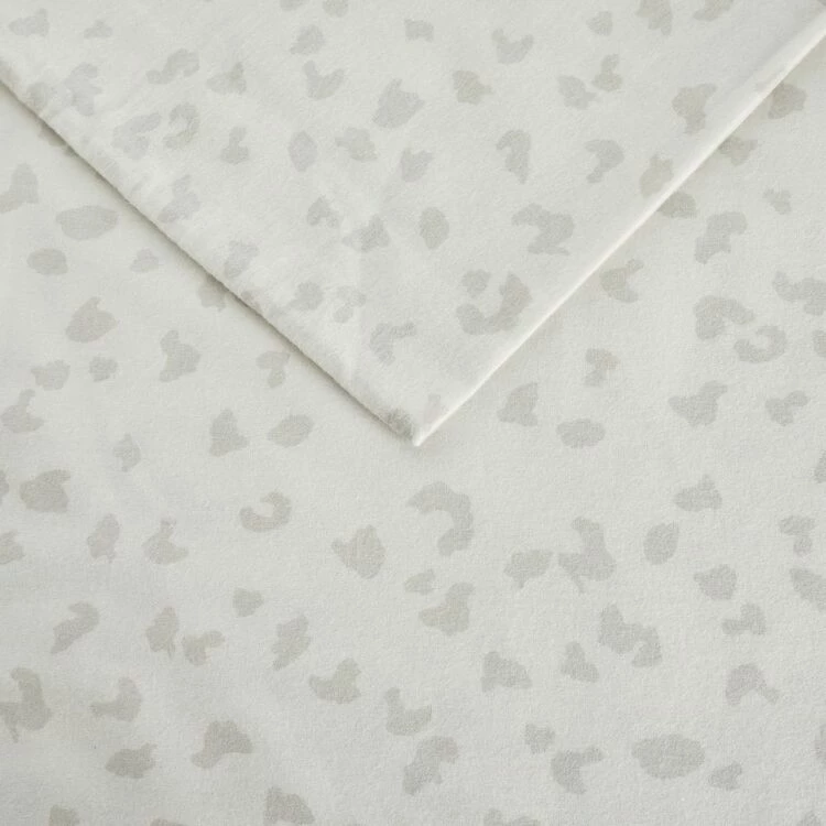 Linen House Zetta Printed Flannelette Sheet Set King Bed Moonbeam King 3 Linen House Zetta Printed Flannelette Sheet Set King Bed Moonbeam King