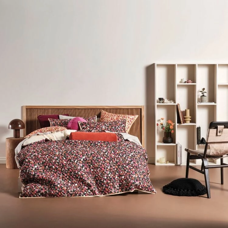 Linen House Faye Quilt Cover Set Queen Bed Black Queen 3 Linen House Faye Quilt Cover Set Queen Bed Black Queen